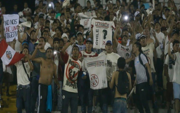 barra-de-universitario-se-enfrentaron-contra-los-de-colo-colo