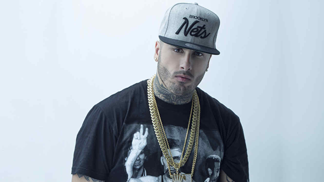 nicky-jam-press-new-2015-billboard-650
