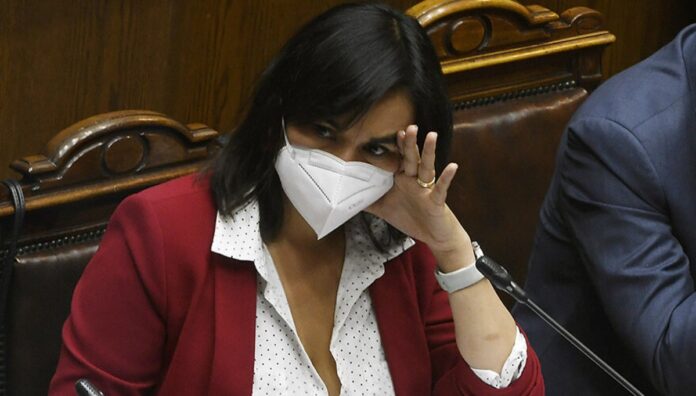 Izkia Siches