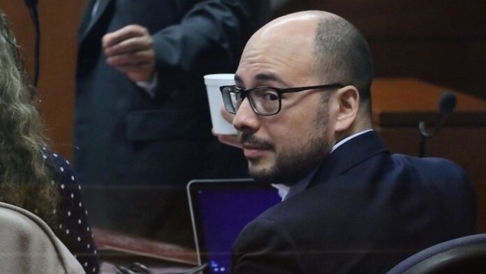 Nicolás López