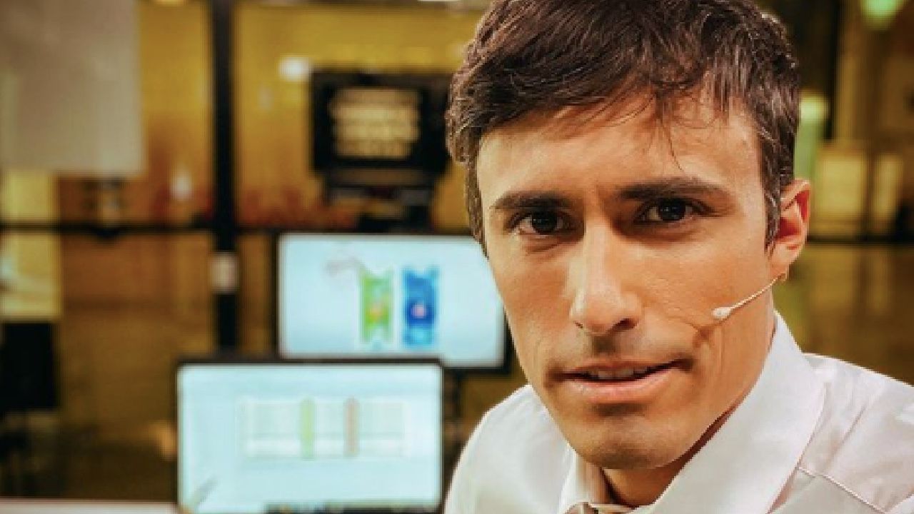 Roberto Cox
